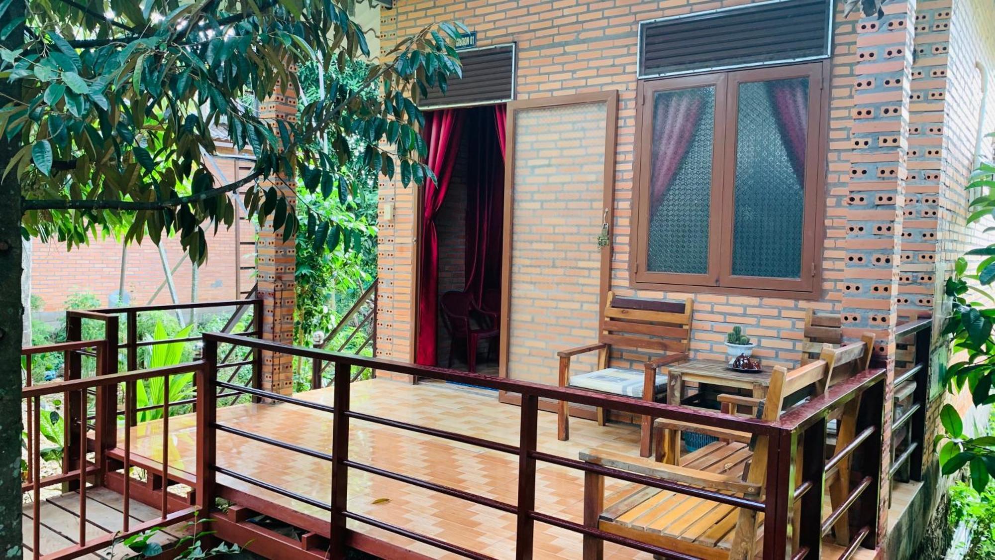 Gibbon Singing Home Stay Quan Tom ภายนอก รูปภาพ