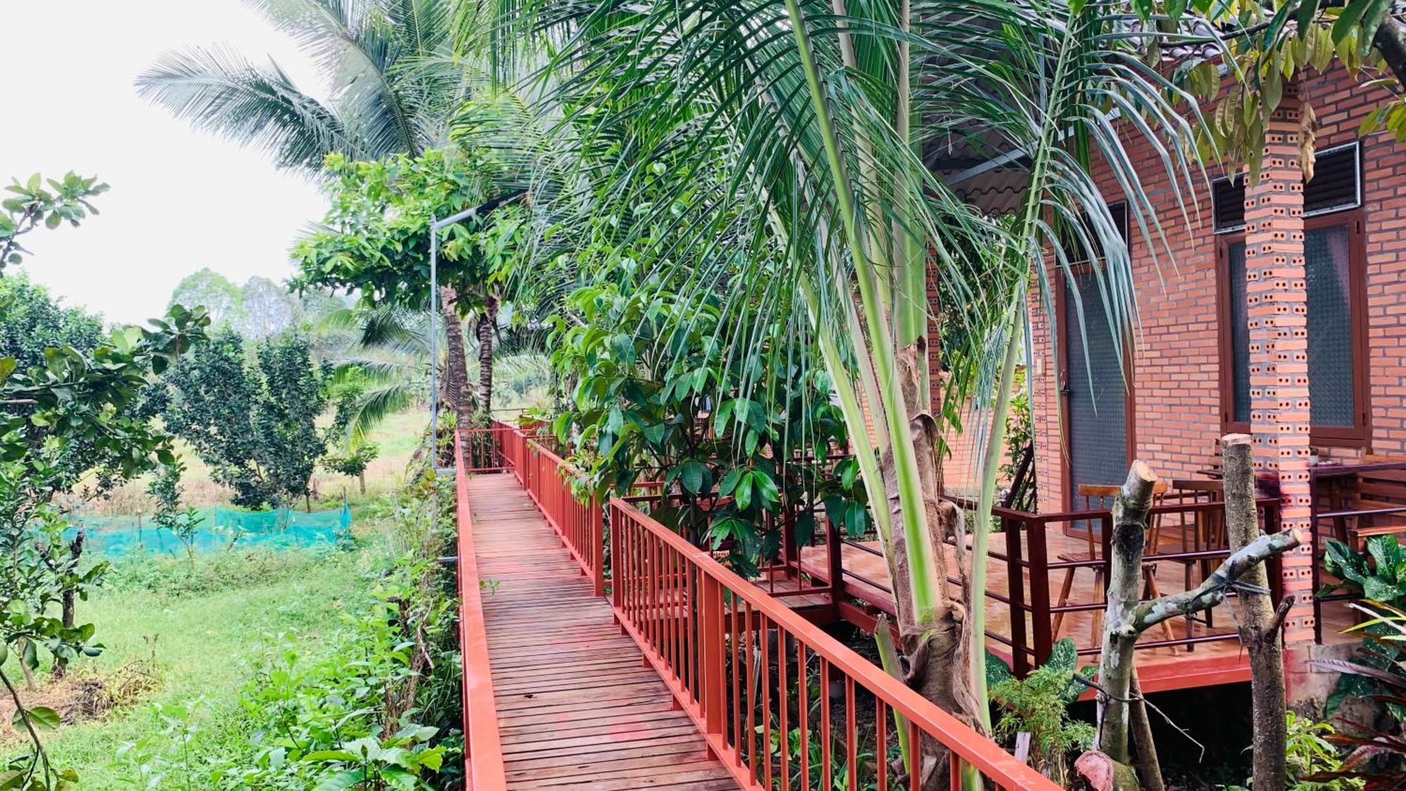 Gibbon Singing Home Stay Quan Tom ภายนอก รูปภาพ