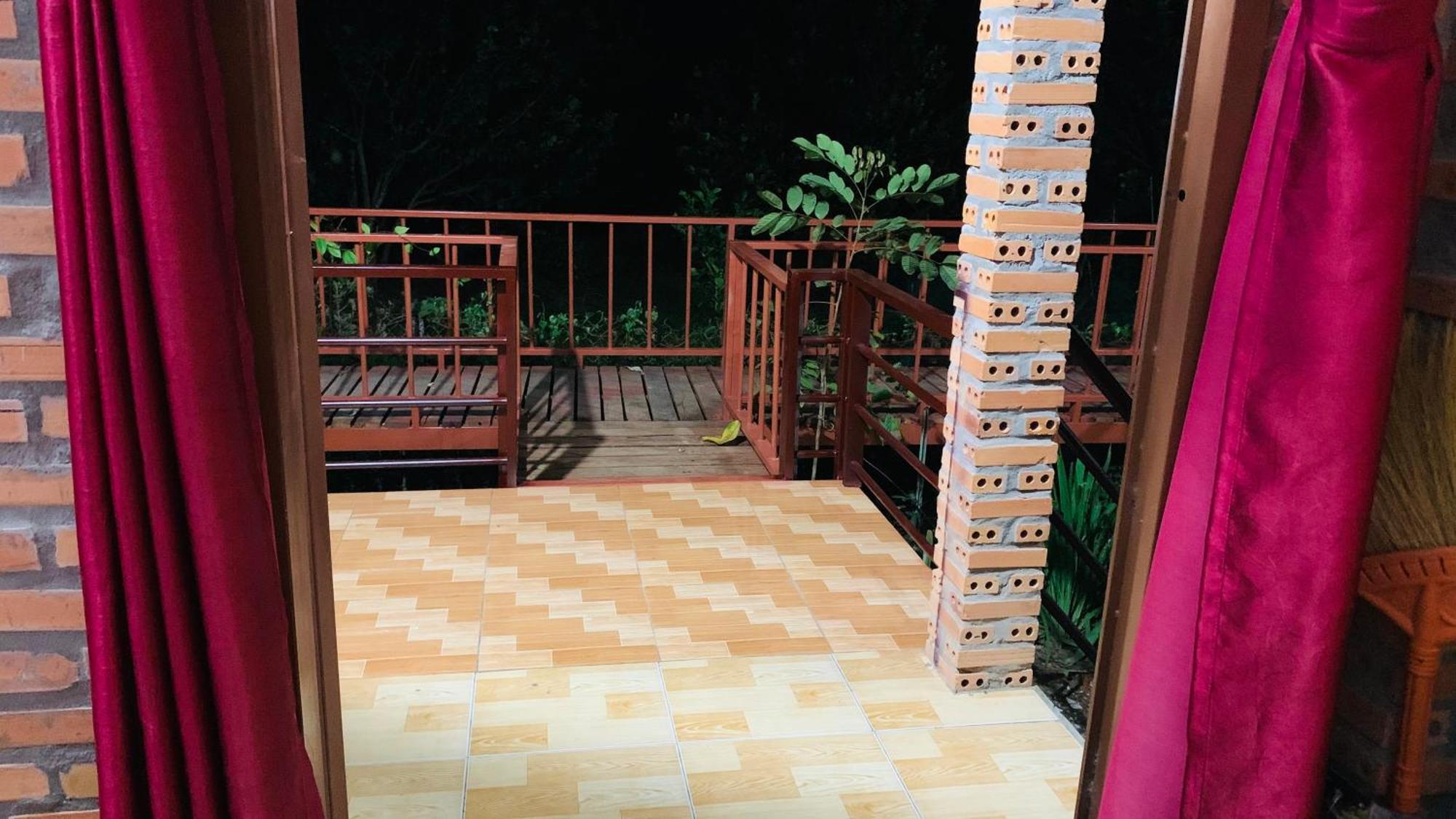 Gibbon Singing Home Stay Quan Tom ภายนอก รูปภาพ