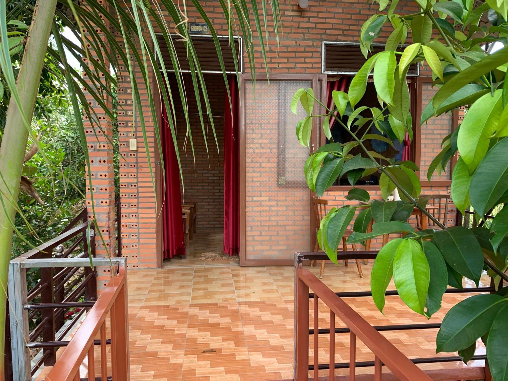 Gibbon Singing Home Stay Quan Tom ภายนอก รูปภาพ