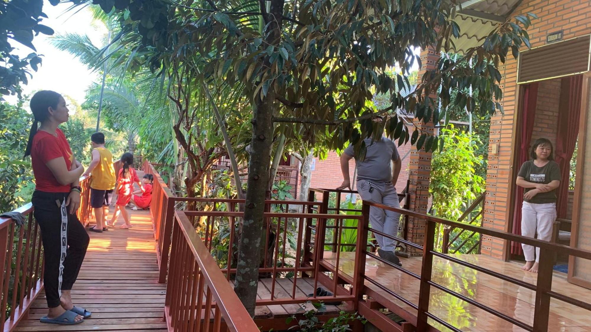 Gibbon Singing Home Stay Quan Tom ภายนอก รูปภาพ
